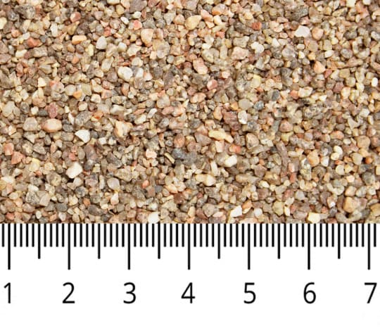 Песок кварцевый для фильтров воды и бассейна фракция 1,2–2,5 мм  